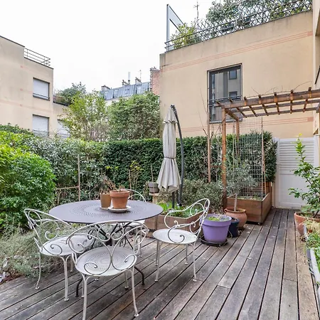 Veeve - Wooden Warmth Parigi